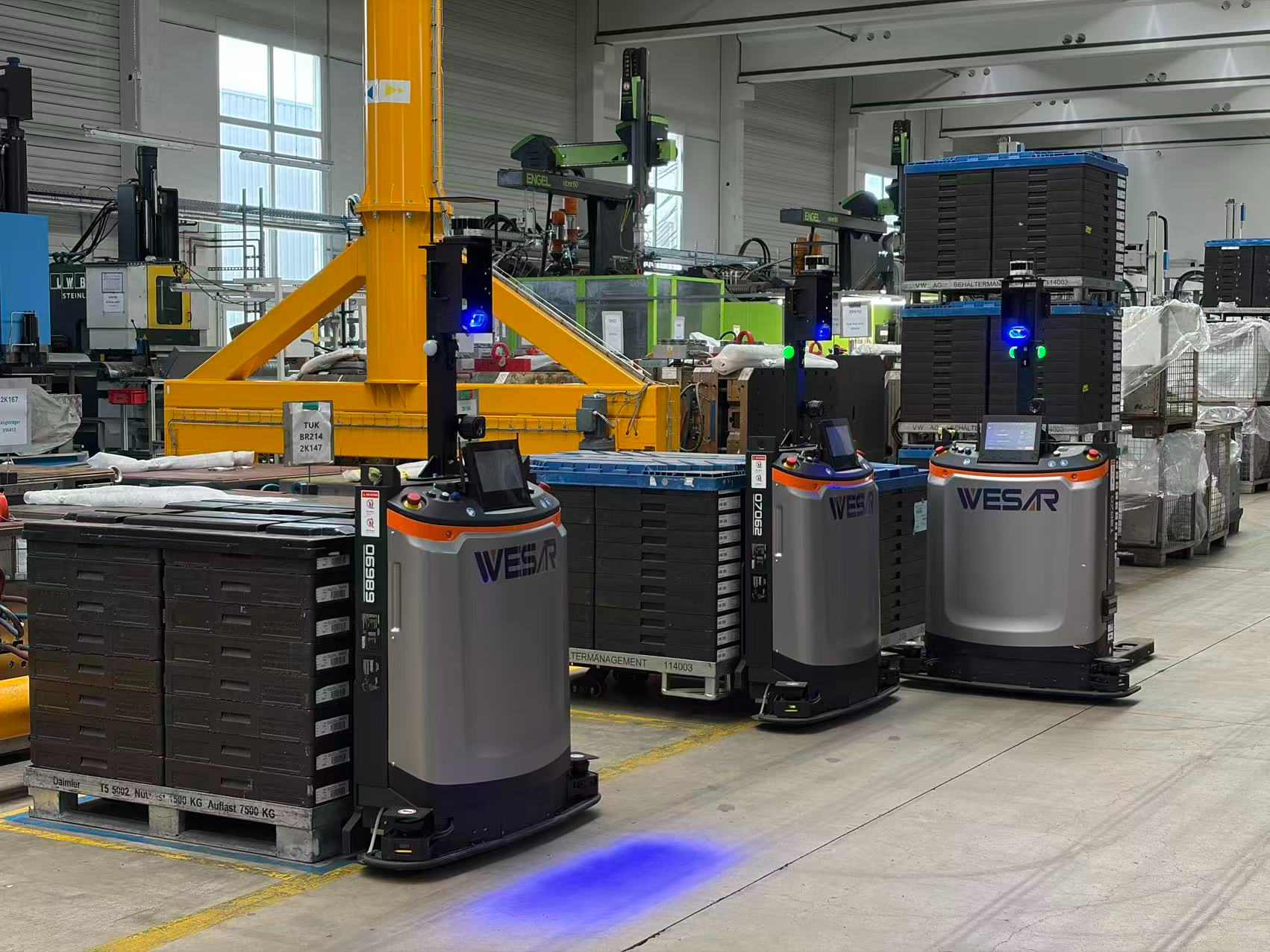 Introduction and application of heavy-duty AGVs