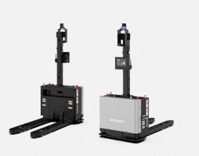 Forklift AGV vs Traditional Forklifts